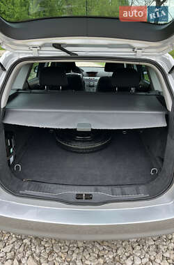 Универсал Opel Astra 2009 в 
