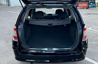 Универсал Opel Astra 2007 в 