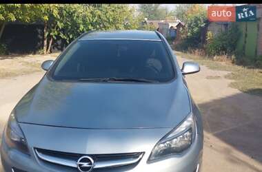 Универсал Opel Astra 2014 в Дружковке
