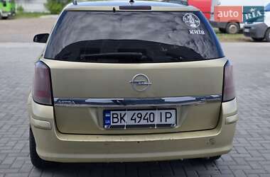 Універсал Opel Astra 2004 в 