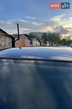 Хетчбек Opel Astra 2003 в 
