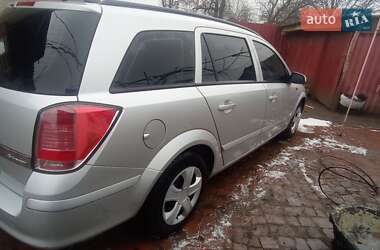 Універсал Opel Astra 2005 в 