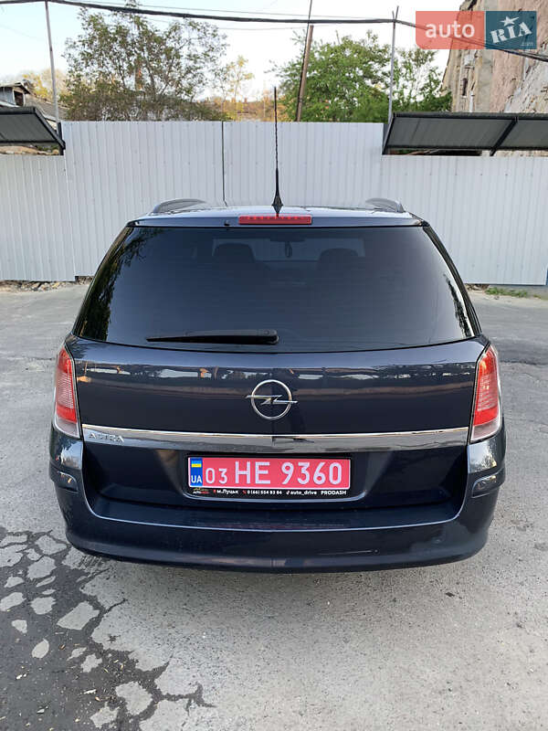 Универсал Opel Astra 2009 в Одессе