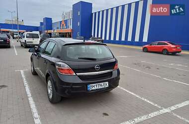 Хетчбек Opel Astra 2009 в 