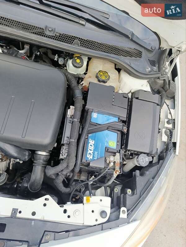 Универсал Opel Astra 2012 в Хмельницком