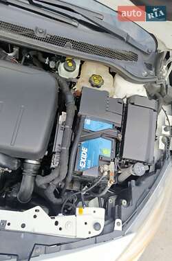 Универсал Opel Astra 2012 в 