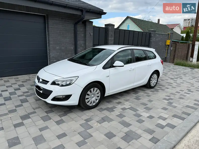 Opel Astra 2014