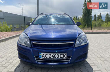 Универсал Opel Astra 2010 в 