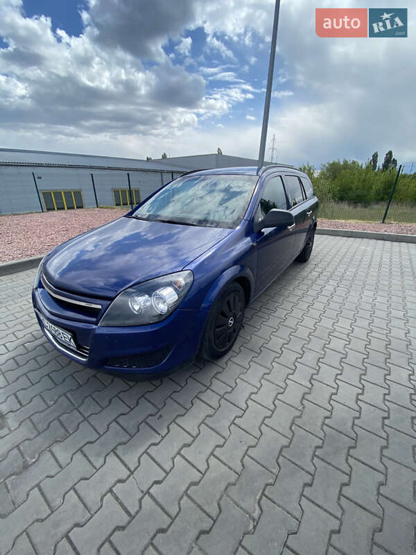 Opel Astra 2010