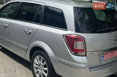Універсал Opel Astra 2008 в 
