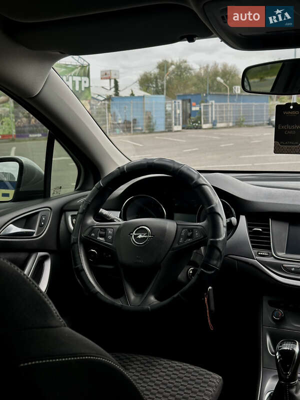 Универсал Opel Astra 2017 в Днепре