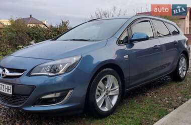 Универсал Opel Astra 2013 в Виноградове