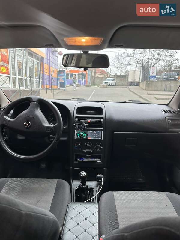 Седан Opel Astra 2004 в Одесі