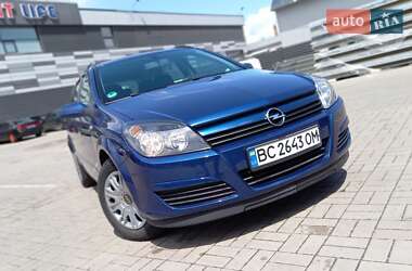 Універсал Opel Astra 2004 в Черкасах