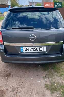 Универсал Opel Astra 2009 в 