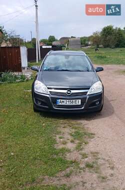 Универсал Opel Astra 2009 в 