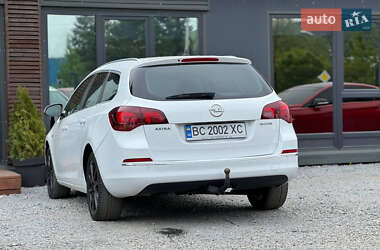Универсал Opel Astra 2014 в 