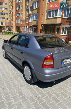Седан Opel Astra 2008 в Тернополі