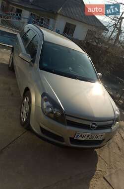 Універсал Opel Astra 2005 в Могилів-Подільському
