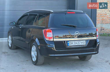 Універсал Opel Astra 2006 в 