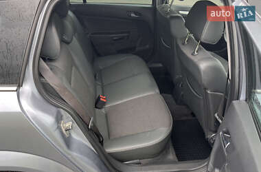 Универсал Opel Astra 2009 в 