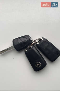 Универсал Opel Astra 2009 в 