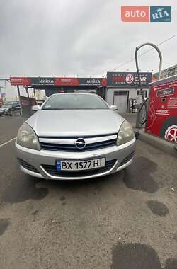Хэтчбек Opel Astra 2006 в 