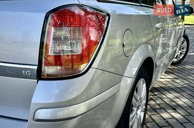 Універсал Opel Astra 2008 в 