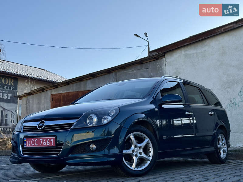 Універсал Opel Astra 2008 в Дрогобичі