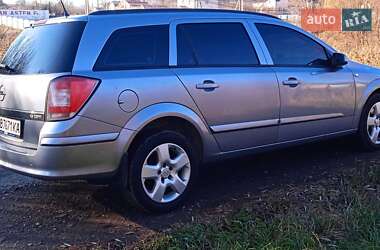 Универсал Opel Astra 2007 в 