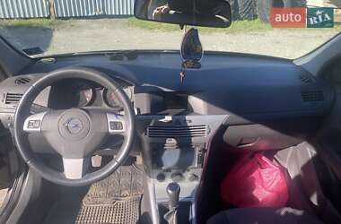 Универсал Opel Astra 2009 в 