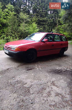 Универсал Opel Astra 1994 в Сколе