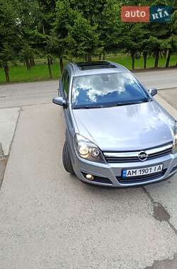 Універсал Opel Astra 2004 в 