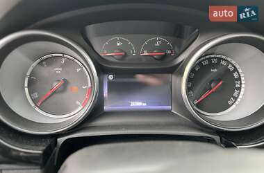 Универсал Opel Astra 2016 в 