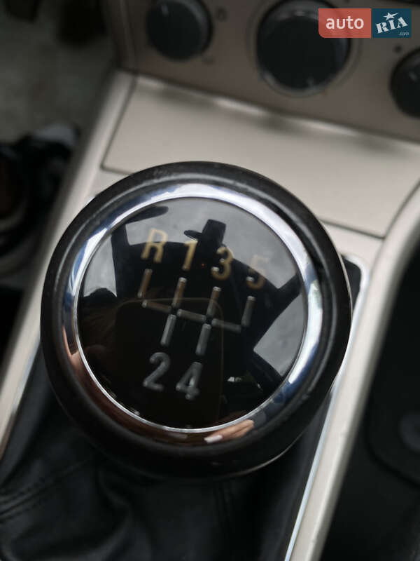 Універсал Opel Astra 2007 в Луцьку