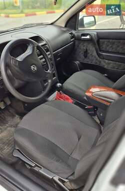 Универсал Opel Astra 1999 в 