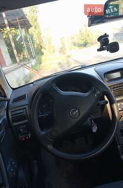 Хэтчбек Opel Astra 2003 в Полтаве