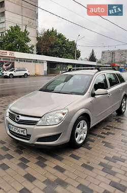 Універсал Opel Astra 2007 в Харкові