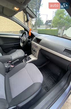 Универсал Opel Astra 2008 в 
