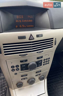 Универсал Opel Astra 2008 в 