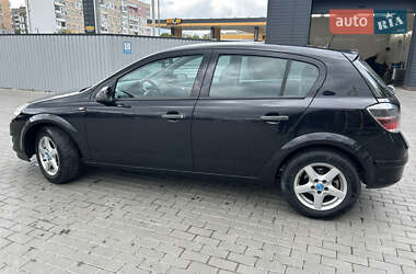 Хэтчбек Opel Astra 2009 в 
