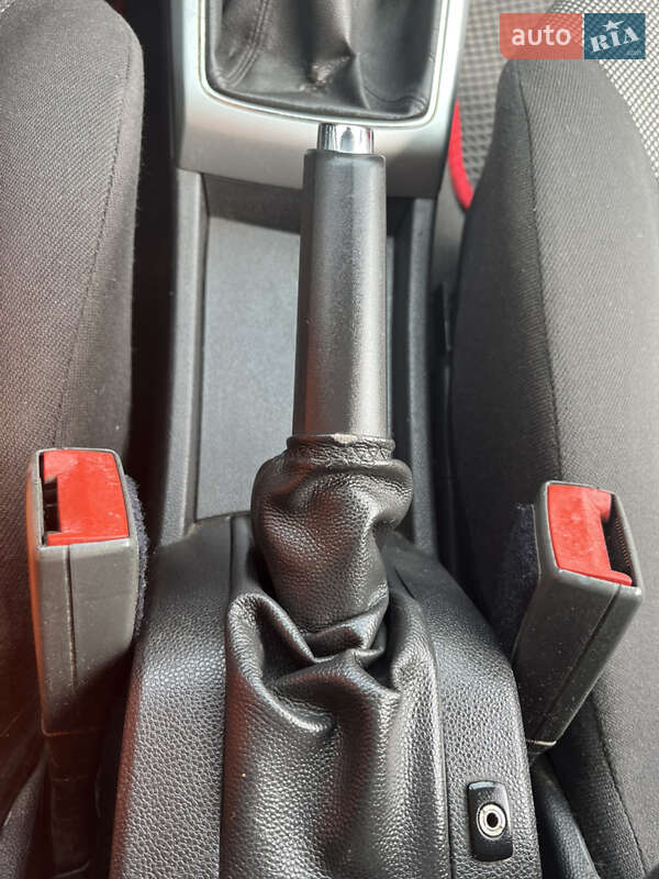 Универсал Opel Astra 2009 в Бучаче