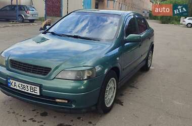 Хэтчбек Opel Astra 2002 в Киеве