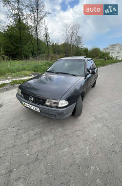 Купе Opel Astra 1999 в Львове