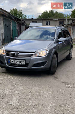 Универсал Opel Astra 2009 в Житомире