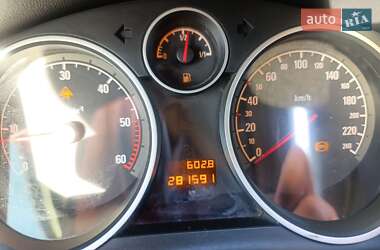 Универсал Opel Astra 2010 в 