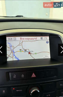 Хэтчбек Opel Astra 2011 в 