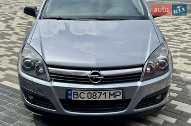 Универсал Opel Astra 2005 в 