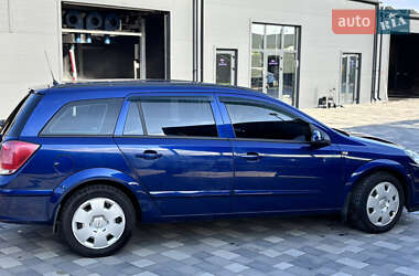 Універсал Opel Astra 2006 в 