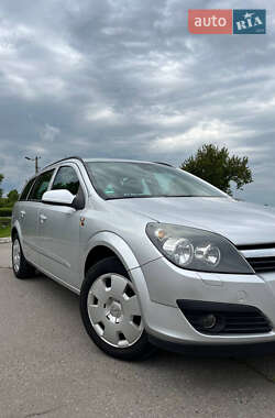 Універсал Opel Astra 2006 в Козельщині